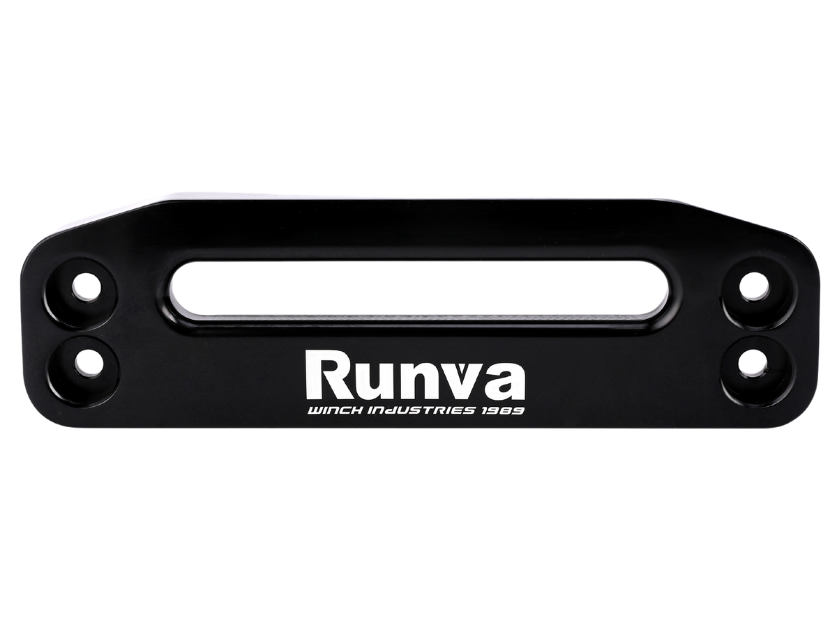 Runva 11XP PREMIUM 12V with Synthetic Rope - full IP67 protection